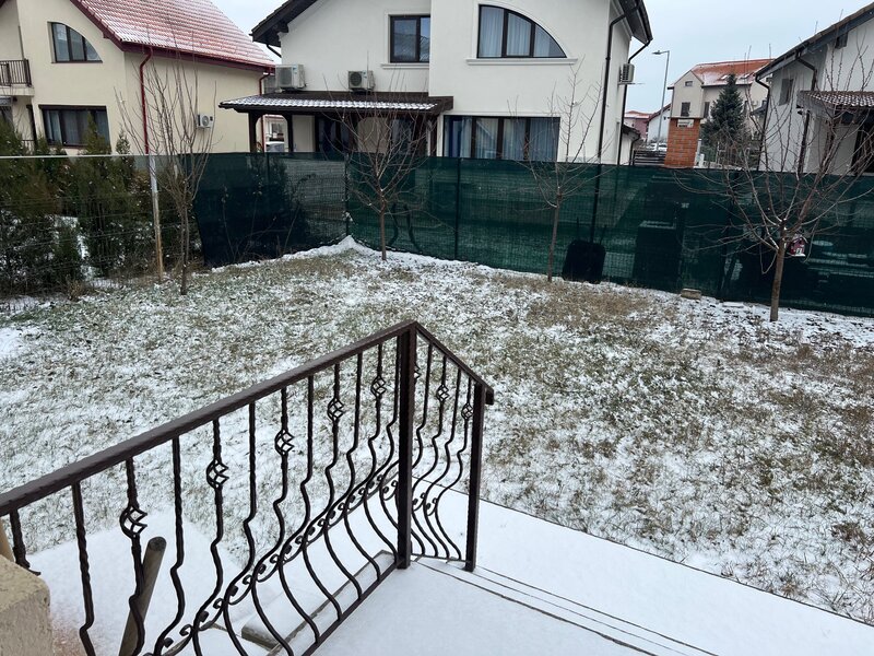 Mircea Veroiu, Bucuresti.